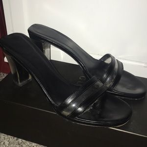 Black open toe Gucci heels